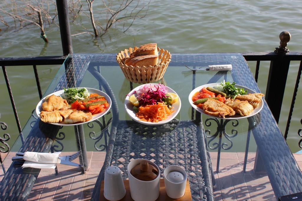 Faik Bey Konagi Bed and Breakfast Golyazi Esterno foto